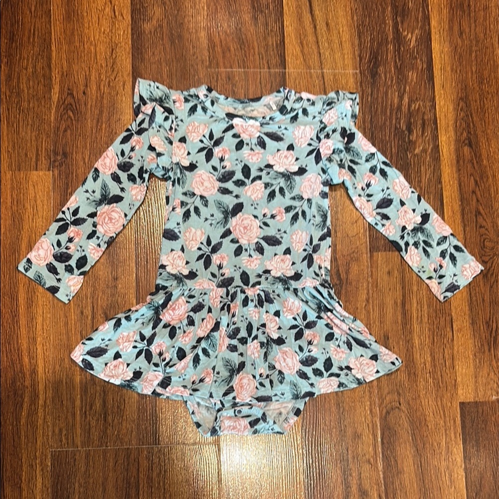 Laree + Co Long Sleeve Bamboo Floral Twirl Bodysuit 18-24mos